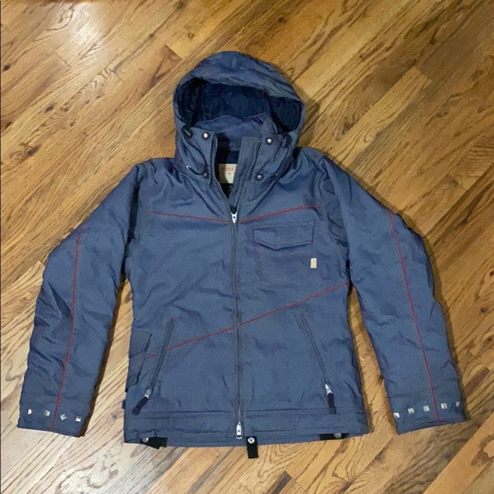 Betty Rides woman’s snowboard jacket - size small